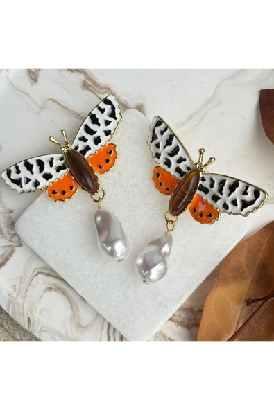 nesdesign İnci Sallantılı Kelebek ZR Model Küpe ürün görseli 1