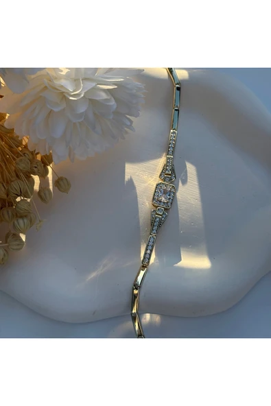 nesdesign 14K Özel Seri Dikdörtgen Taşlı Zarif Bileklik ürün görseli 1
