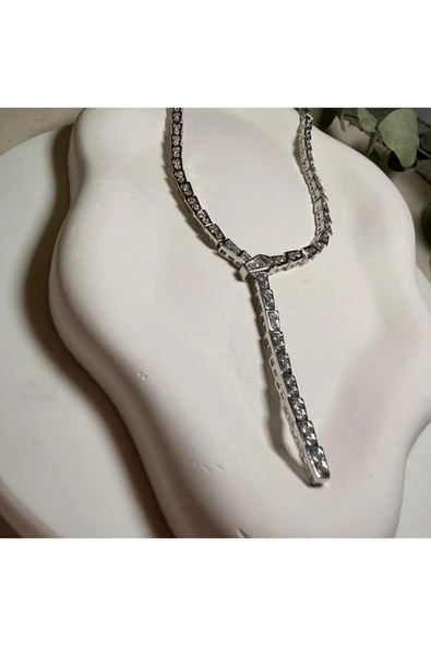 nesdesign Zirkon Taşlı Yılan Kolye ürün görseli 1