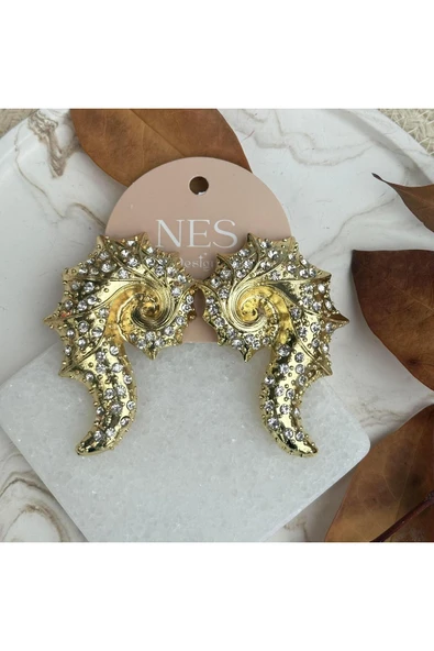 nesdesign Gold Rengi Taşlı Deniz Kabuğu ZR Model Küpe ürün görseli 1