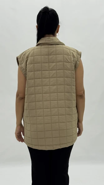 Büyük Beden Kapitone Düğmeli Cepli Fermuar Detaylı Viskon Oversize Kadın Yelek - Resim 4