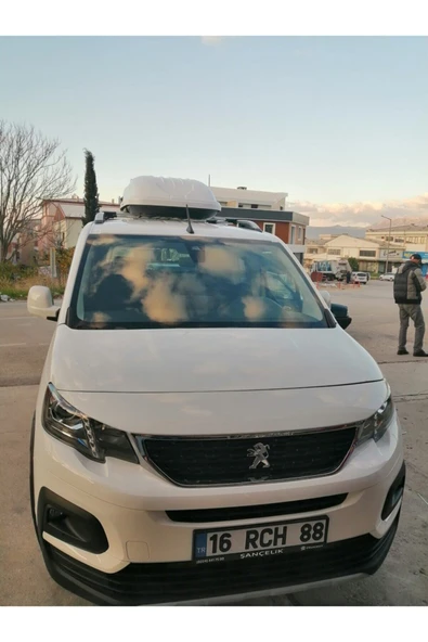 Portbagaj Araç Üstü Port Bagaj 390 Lt Beyaz - Resim 2