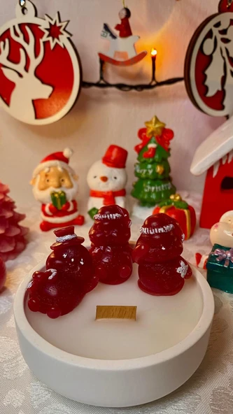 Sevimli Kardan Adamlar / Yılbaşı Temalı Kokulu Mum - Resim 2