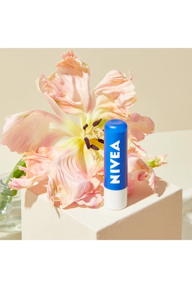 Nivea Bakım Yapan Dudak Bakım Kremi Orginal 4,8 gr - Resim 3