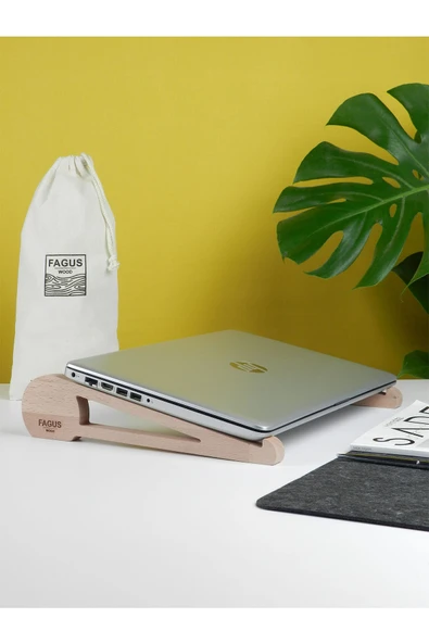 Fagus Wood Girift Ahşap Laptop Standı ürün görseli 1