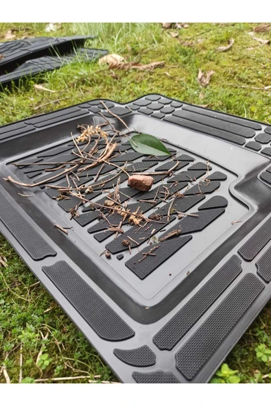 Honda Accord Sedan 2004 Uyumlu 4D Havuzlu Üniversal Yeni Nesil Paspas Siyah Gold Seri - Resim 3