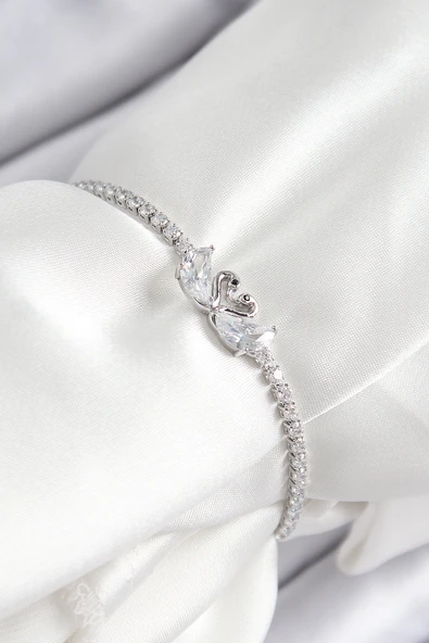 Pirinç Zirkon Taşlı Kuğu Model Gümüş Renk Asansörlü Kadın Bileklik - TJ-BB7463 ürün görseli 1