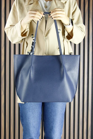 Erkan Saçmacı Lacivert Vegan Manyetik Kapaklı Büyük Boy Günlük Omuz Çantası ve Askılı El Çantası - Resim 3