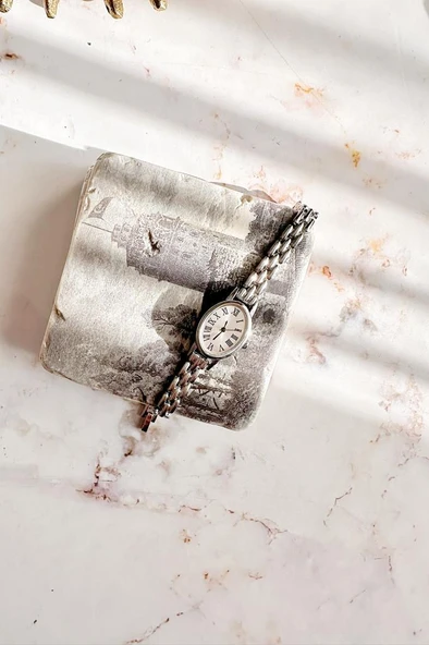 Nysa Gri Kordon Kadın Kol Saati - Resim 4