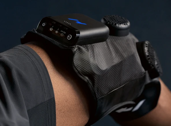 Hyperice Contrast 2 Knee Akıllı Diz Kontrast Terapi ve Kompresyon Cihazı - Resim 5