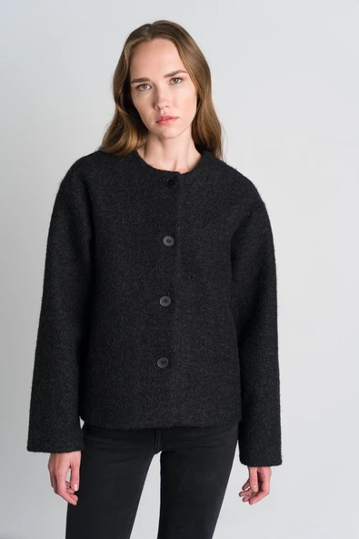 Düğmeli Cepli Atkılı Kaban - Resim 9