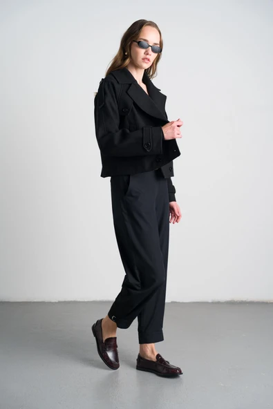 Siyah Kruvaze Kısa Kaban - Resim 8