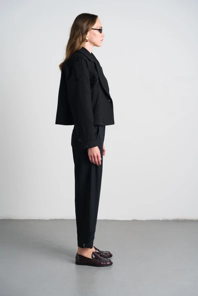 Siyah Kruvaze Kısa Kaban - Resim 2