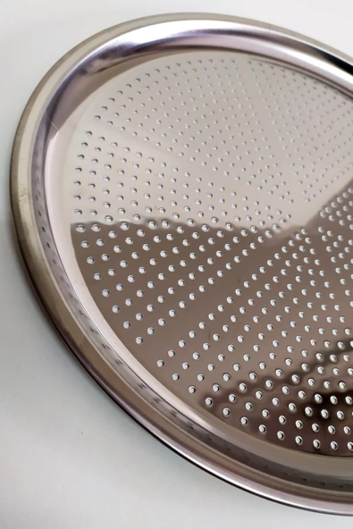 Delikli Çelik Pizza Ve Lahmacun Tepsisi Büyük Boy -36  cm - Resim 3