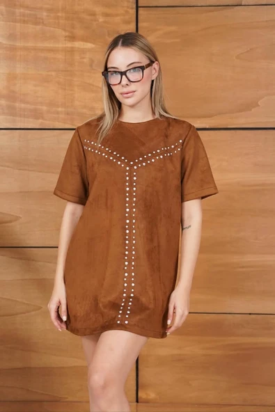 Süet Askılı/Kısa Kollu Çivi Detaylı Mini Elbise - Resim 2
