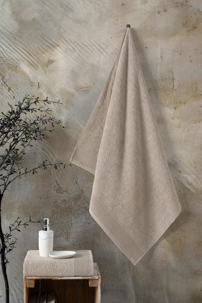 Varol Royal Serisi 2’li Havlu Seti – 50x90 & 90x150 cm, 500 gsm Premium ürün görseli 1