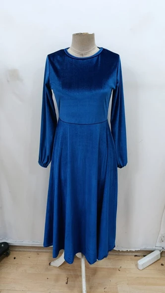 Kadın Uzun Kollu Bisiklet Yaka Midi Kadife Mavi Elbise - Resim 4