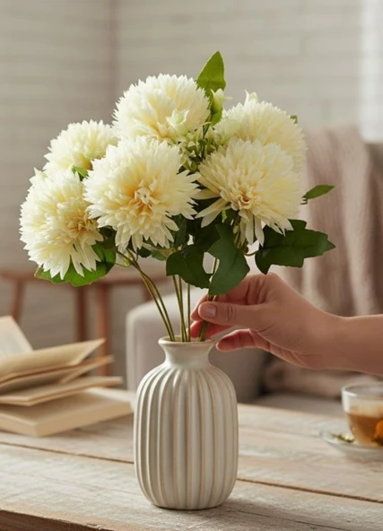 Yapay Çiçek Krizantem Krem Renk Kartopu Büyük Boy 7 Toplu 40cm ürün görseli 1