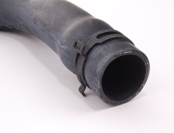 MİNİ R50 VE R52 W10 MOTOR RADYATÖR ÜST HORTUMU 17127515989 - 2