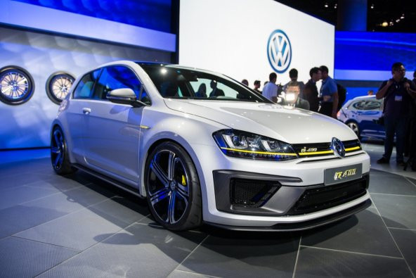 Vw Golf 7 Body Kit R400 İthal Boyasız 2012-2016