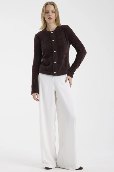 Sakallı Yumoş Düğmeli Triko Hırka - Kahve ürün görseli 1