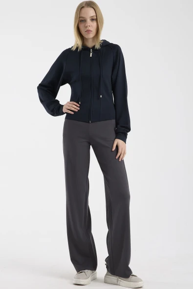 Yumuşak Dokulu Crop Sweatshirt - Lacivert ürün görseli 1