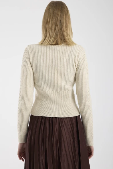 Düğmeli Pirinç Motifli Triko Hırka - Taş - Resim 5