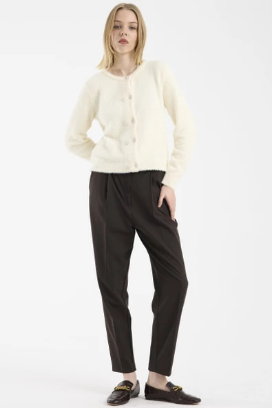 Metal Düğme Detaylı Sakallı Triko Hırka - Kemik - Resim 2