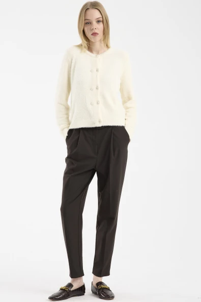 Metal Düğme Detaylı Sakallı Triko Hırka - Kemik ürün görseli 1