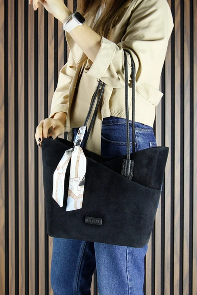 Erkan Saçmacı Siyah Hakiki Dana Süet Manyetik Kapaklı Büyük Boy Günlük Omuz Çantası ve Askılı El Çantası - Resim 2