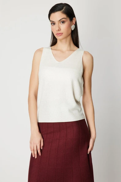 Taşlı V Yaka Triko Bluz On ürün görseli 1