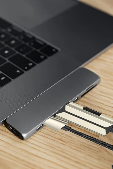 Fuchsia  HM14 2m FHD 3in1 to HDMI Kablo - Resim 3