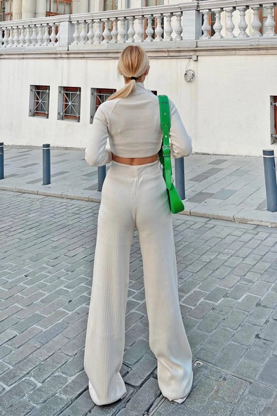 Swist Bej Yarım Balıkçı Örgü Crop Kazak - Resim 2