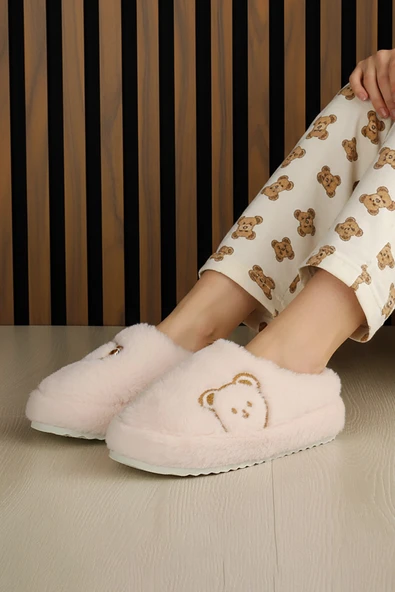 Erkan Saçmacı  Clara Pudra Pelüş - DAR KALIP - Ayıcık Desenli Kalın Düz Tabanlı Sessiz Kadın Ev Terliği - Resim 3