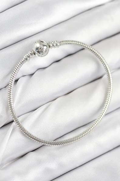 Pirinç Charm Topcuk Model Gümüş Renk Kadın Bileklik - TJ-BB7801 ürün görseli 1