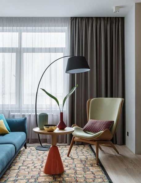 RİOLİGHT RETRO SİYAH METAL GÖVDE SİYAH KUMAŞ BAŞLIK LAMBADER KÖŞE LAMBASI ürün görseli 1