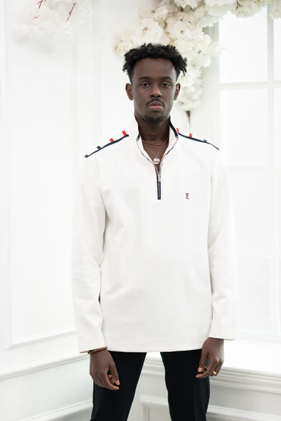 Regular Fit Dik Yaka Yarım Fermuarlı Biyeli Pamuklu Sweatshirt ürün görseli 1