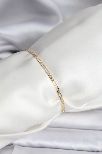 14K Gold Renk Kaplama Minimal Zincir Model CM Kadın Bileklik - TJ-BB8137 ürün görseli 1