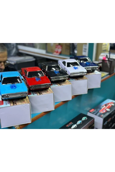 1968 Model Taşınabilir Klasik Araba Kablosuz Bluetooth Hoparlör Speaker 10 Watt Fm Radyo SD Kart USB - Resim 2