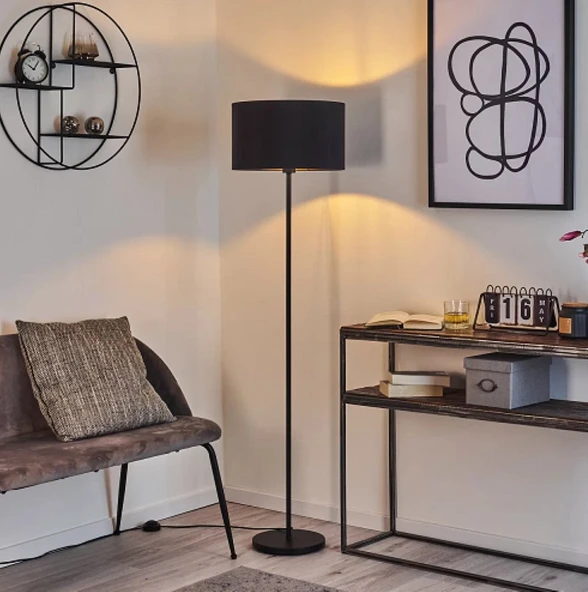 RİOLİGHT RUSTİK,VİNTAGE,RETRO4 SİYAH METAL GÖVDE SİYAH KUMAŞ BAŞLIK 1XE27 LAMBADER KÖŞE LAMBASI ürün görseli 1