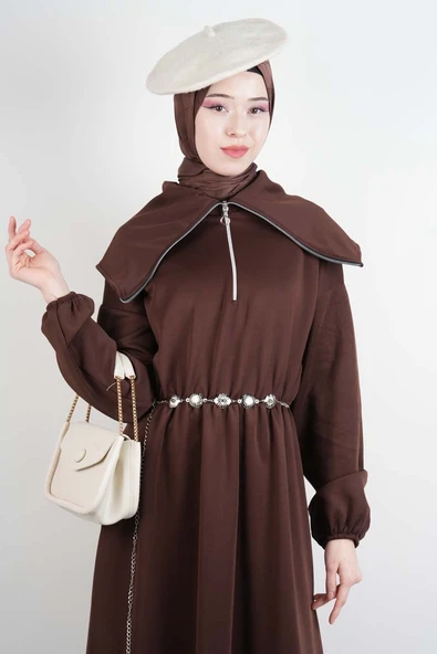 Tesettür Elbise Geniş Fermuar Yakalı Bel Lastikli Scuba Elbise Kahverengi - Resim 3
