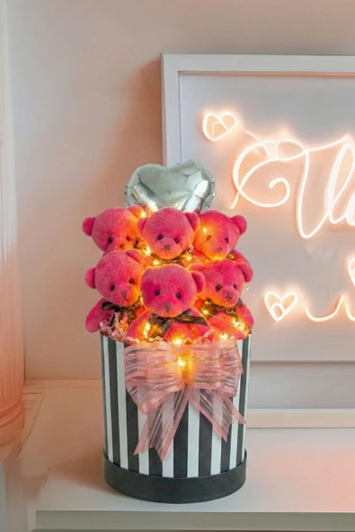Premium Silindir Hediye Kutusunda, Kalp Balonlu LED Işıklı 6’lı Fuşya Ayıcık Buketi, Sevdiğini Hediye - Resim 3