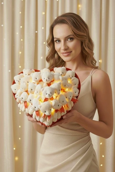 Aşka Özel Elit Seri: Kalp Tasarım Kutusunda, LED Işıklı 32'li Işıltılı Aşk Tılsımı Özel Seri Beyaz Peluş Ayıcık Buketi ürün görseli 1