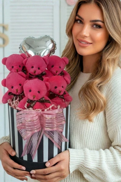 Premium Silindir Hediye Kutusunda, Kalpli Balonlu 6’lı Fuşya Ayıcık Buketi ürün görseli 1