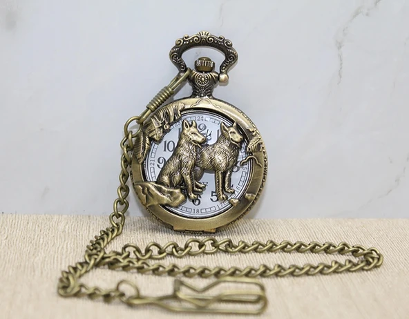 Kurt Tasarımı Köstekli Saat Liv1077 ürün görseli 1