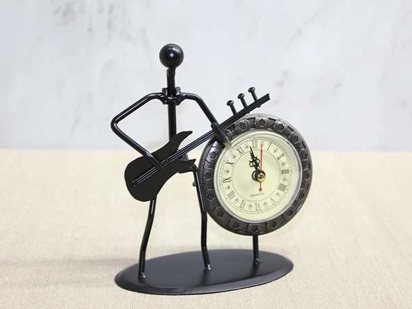 Metal Saatli Gitar Çalan Müzisyen ürün görseli 1