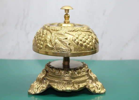 Pirinç Masa Üstü Basmalı Çan ürün görseli 1