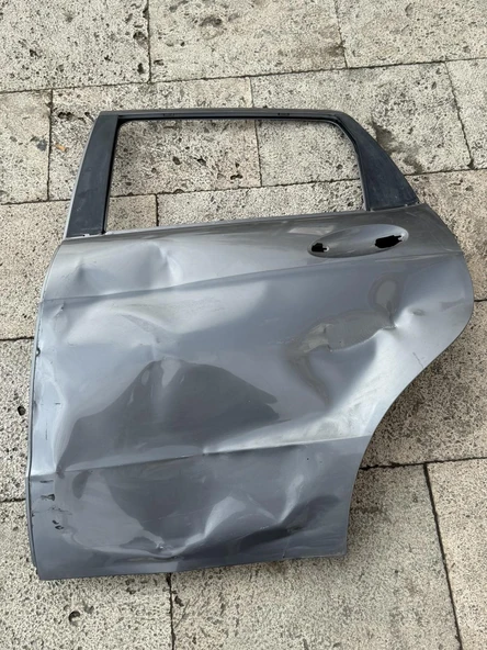 Mercedes W169 Sol Arka Kapı A1697302906 Çıkma Parça - Resim 2