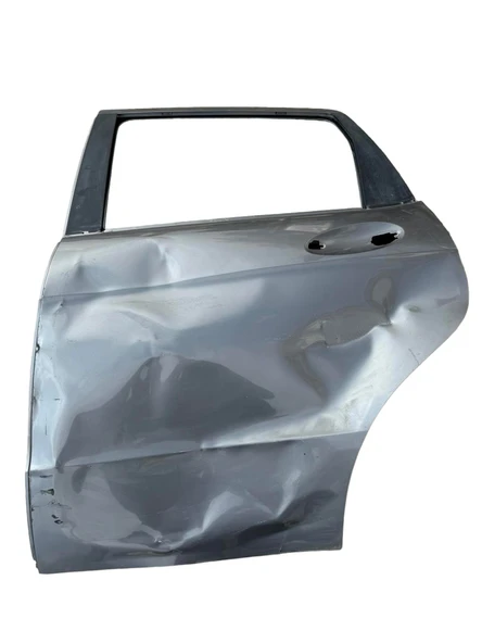 Mercedes W169 Sol Arka Kapı A1697302906 Çıkma Parça ürün görseli 1