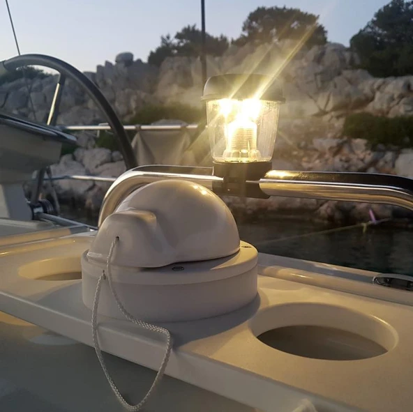 Güneş Enerjili Deniz Işığı - Resim 7